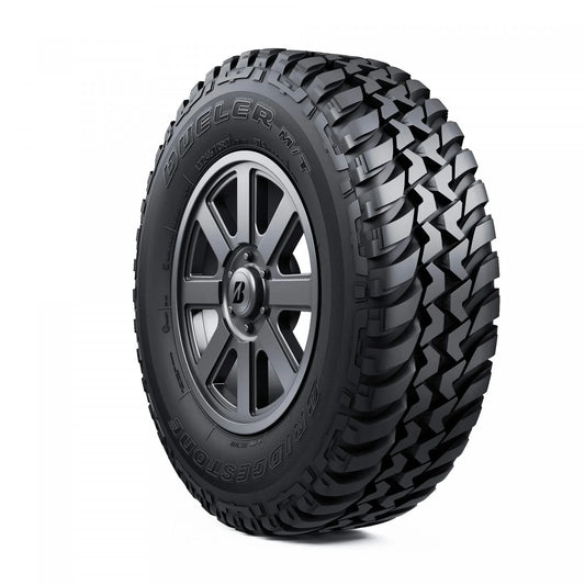 Neumático Bridgestone Dueler M/T 674 225/75 R16 115Q