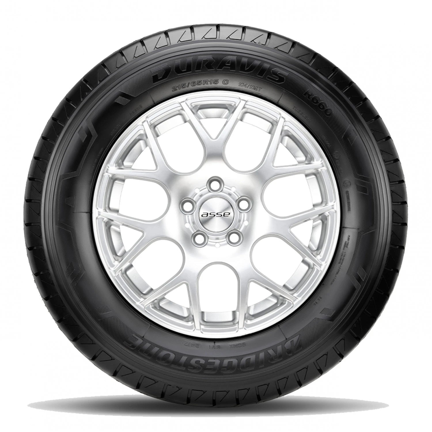Bridgestone Duravis R660 ECO montado en furgón comercial, ideal para asfalto