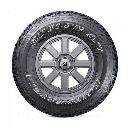 Bridgestone DUELER A/T 697 montado en camioneta